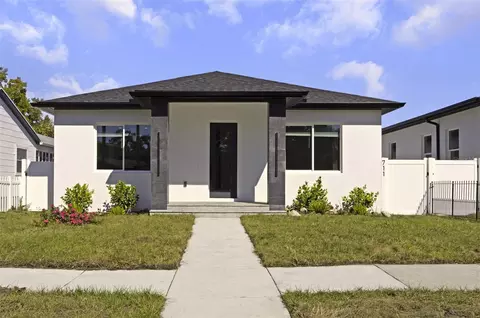 711 42nd Ave S, Saint Petersburg, FL 33705