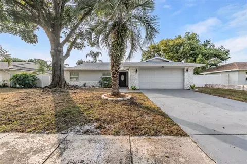 3366 Fox Hill Dr, Clearwater, FL 33761