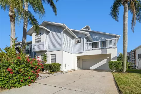 5970 Seaside Dr, New Port Richey, FL 34652