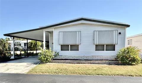 6821 Americana Dr NE #106, Saint Petersburg, FL 33702