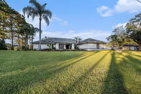 35019 Dolphin Lake Dr, Zephyrhills, FL 33541
