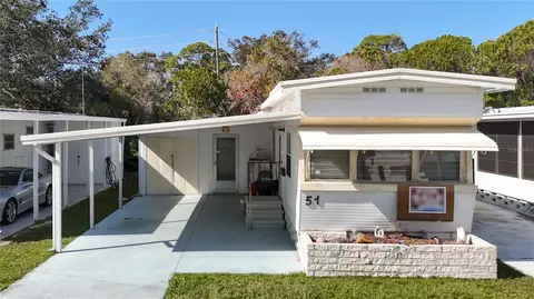 605 Michigan Blvd #51, Dunedin, FL 34698