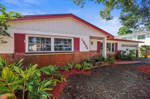 13494 Bellewood Ave, Seminole, FL 33776