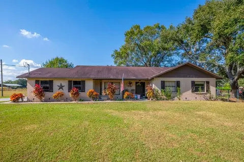 5301 Coronet Rd, Plant City, FL 33566
