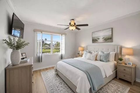 Bedroom - 4859 Independence Dr, Bradenton, FL 34210 photo 1 of 3
