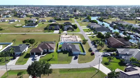 3405 NW 6th St, Cape Coral, FL 33993