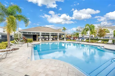 8637 Daydream St, Sarasota, FL 34238
