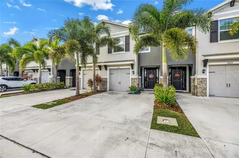 8637 Daydream St, Sarasota, FL 34238