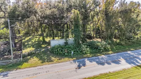 18113 672 Hwy, Lithia, FL 33547
