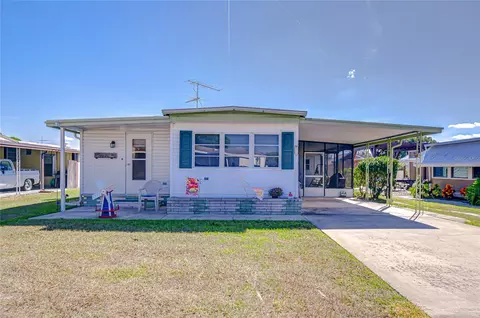 35132 Zephyr Shores Dr, Zephyrhills, FL 33541