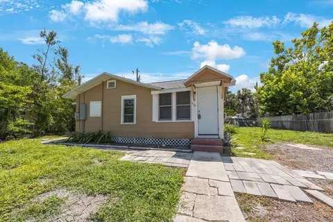 325 41st St N, Saint Petersburg, FL 33713