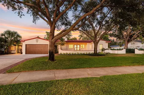 1222 Brightwaters Blvd NE, Saint Petersburg, FL 33704