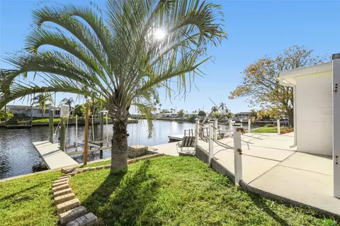 12605 4th Isle, Hudson, FL 34667