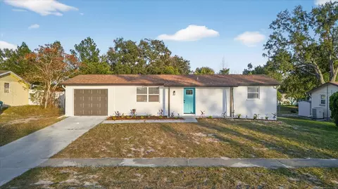 9748 Bayside Ct, Spring Hill, FL 34608