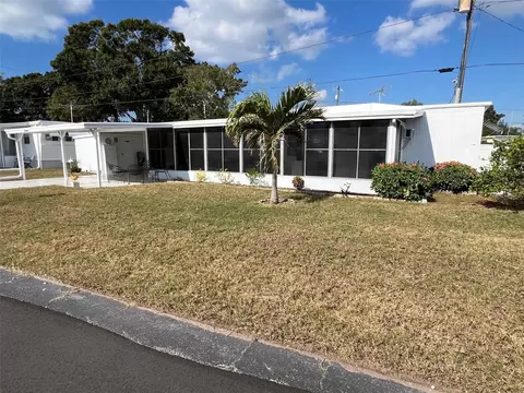 12766 Seminole Blvd #19, Largo, FL 33778