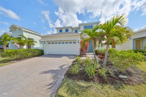 5232 Wishing Arch Dr, Apollo Beach, FL 33572