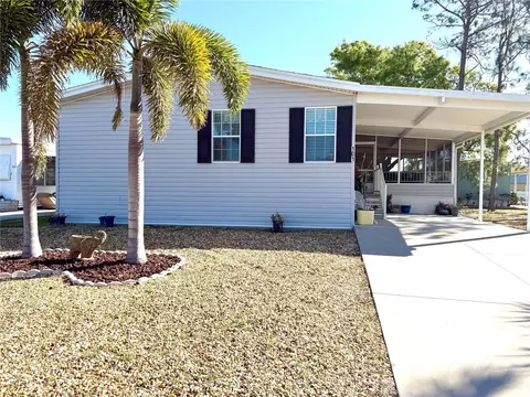 101 W Saint Johns Way, Apollo Beach, FL 33572