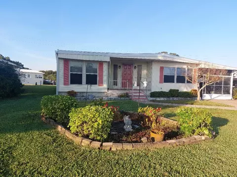 269 Salem Ave #9, Palm Harbor, FL 34684