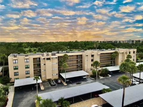2614 Cove Cay Dr #104, Clearwater, FL 33760