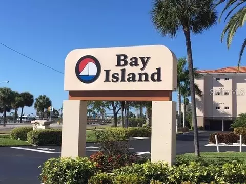 7540 Bay Island Dr S #251, South Pasadena, FL 33707