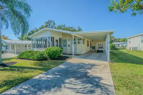 37416 Neukom Ave, Zephyrhills, FL 33541