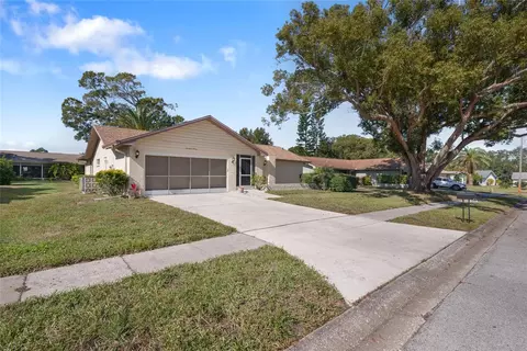1730 Dugall Ct, Palm Harbor, FL 34684