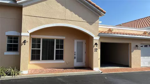 225 David Walker Dr #C5, Tavares, FL 32778
