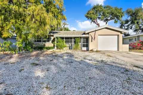 2100 Timber Ln, Clearwater, FL 33763