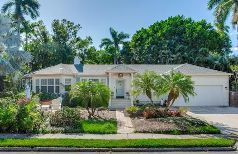 1960 Lincoln Dr, Sarasota, FL 34236