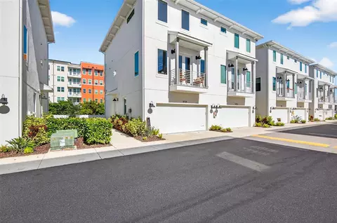 4725 Legacy Park Dr, Tampa, FL 33611