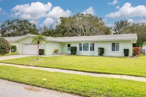 1111 Mclean St, Dunedin, FL 34698