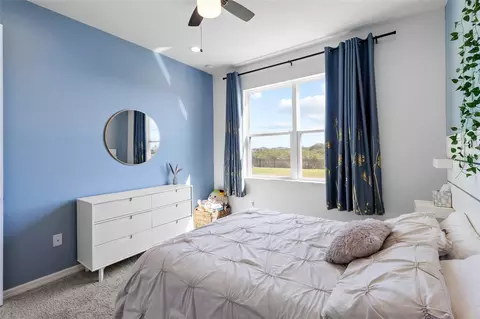 Bedroom - 11124 Moonsail Dr, Parrish, FL 34219 photo 5 of 12