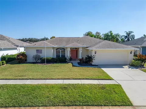 1615 Oracle Dr, Sun City Center, FL 33573