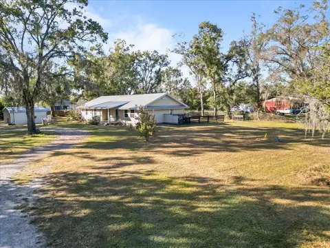 4805 Cooper Rd, Plant City, FL 33565
