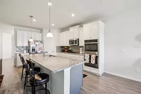 Kitchen - 12326 Blue Pacific Dr, Riverview, FL 33579 photo 5 of 5