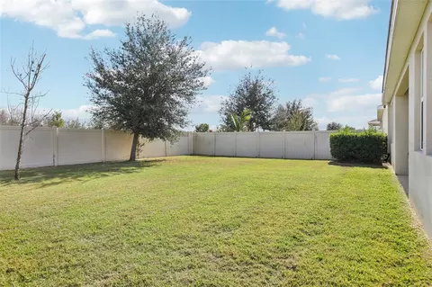 Exterior - 12326 Blue Pacific Dr, Riverview, FL 33579 photo 2 of 4