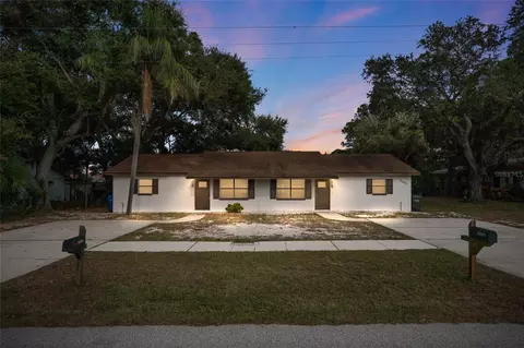 2461 Dryer Ave, Largo, FL 33770