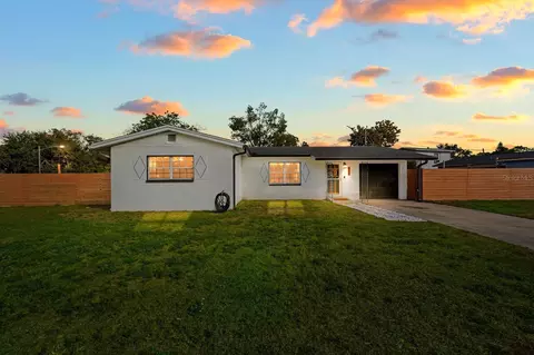 8701 56th St N, Pinellas Park, FL 33782