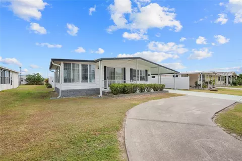 5646 Dean Dairy Rd, Zephyrhills, FL 33541