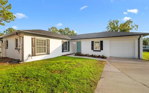 913 York Dr, Brandon, FL 33510