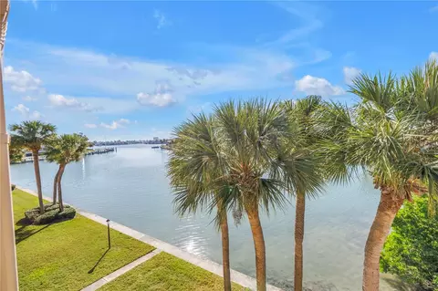 419 Haven Point Dr #419, Treasure Island, FL 33706