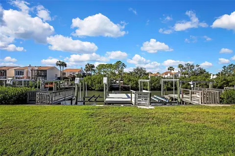 4354 Outrigger Ln, Tampa, FL 33615