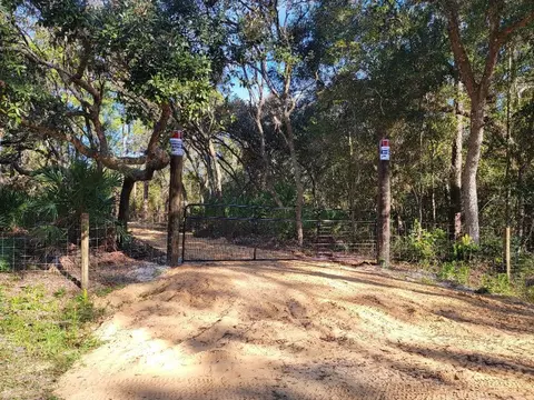 34389 Creekstone St, Webster, FL 33597