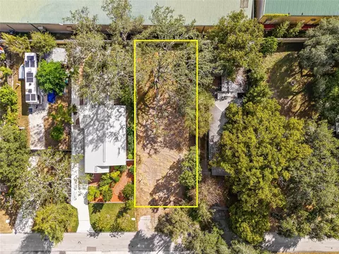 1024 W Rambla St, Tampa, FL 33612