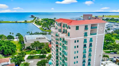 288 Beach Dr NE #4B, Saint Petersburg, FL 33701