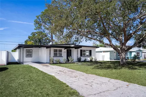 5170 Flamingo Dr, Saint Petersburg, FL 33714