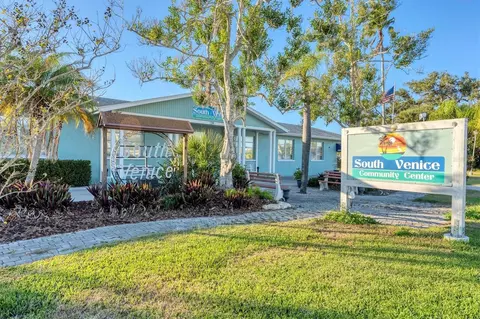 View/Area - 2745 Arrowhead Rd, Venice, FL 34293 photo 5 of 20