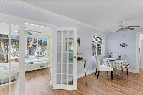 Dining - 2745 Arrowhead Rd, Venice, FL 34293 photo 2 of 2