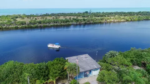 View/Area - 2745 Arrowhead Rd, Venice, FL 34293 photo 8 of 20