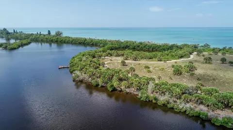 View/Area - 2745 Arrowhead Rd, Venice, FL 34293 photo 15 of 20